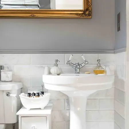 Guest house Burswood 4*
