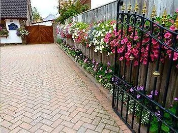 Guest house Burswood 4*